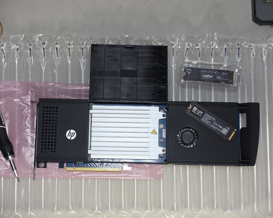 Installing NVMe SSDs into the Z Turbo Quad Pro adapter